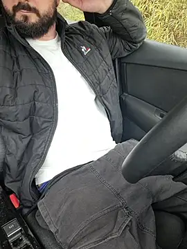 Snapshot of titi91 chatting on November 10, 2025, 11:48 am titi91 online show from November 10, 2025, 11:48 am