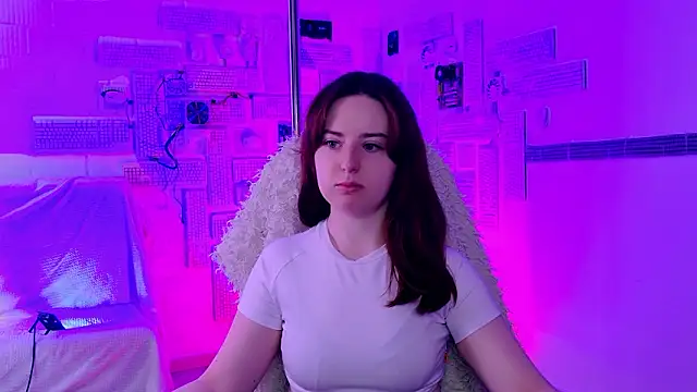 Snapshot of AnnTerry_ chatting on February 2, 2026, 8:35 am AnnTerry online show from February 2, 2026, 8:35 am