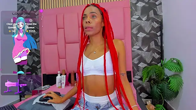 Snapshot of Brithanyslim chatting on April 17, 2026, 7:49 pm Brithanyslim online show from April 17, 2026, 7:49 pm