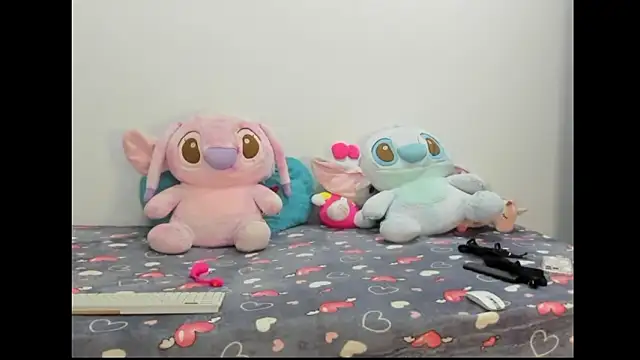 Snapshot of tamy_ian chatting on February 18, 2026, 10:01 am tamy ian online show from February 18, 2026, 10:01 am