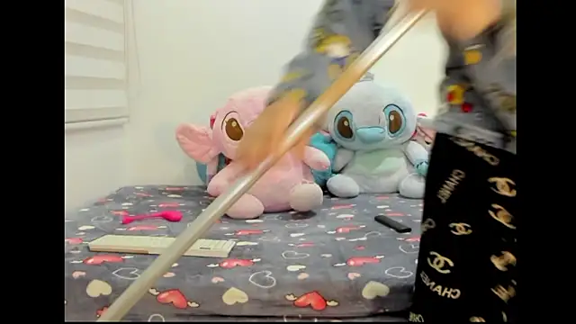 Snapshot of tamy_ian chatting on February 17, 2026, 10:01 am tamy ian online show from February 17, 2026, 10:01 am