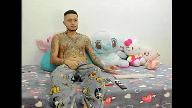 Snapshot of tamy_ian chatting on February 5, 2026, 10:00 am tamy ian online show from February 5, 2026, 10:00 am