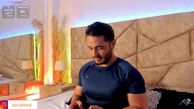 Snapshot of JossAckland chatting on January 11, 2026, 6:59 pm JossAckland online show from January 11, 2026, 6:59 pm