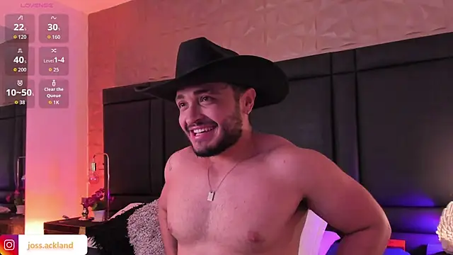 Snapshot of JossAckland chatting on November 9, 2025, 8:02 pm JossAckland online show from November 9, 2025, 8:02 pm