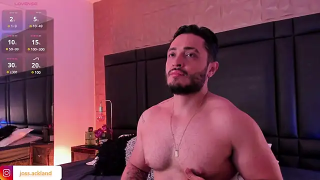 Snapshot of JossAckland chatting on November 15, 2025, 8:24 pm JossAckland online show from November 15, 2025, 8:24 pm