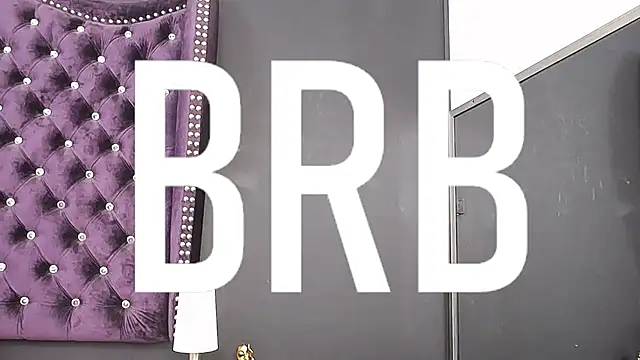 Snapshot of SaraFlores chatting on December 4, 2024, 9:56 am SaraFlores online show from December 4, 2024, 9:56 am