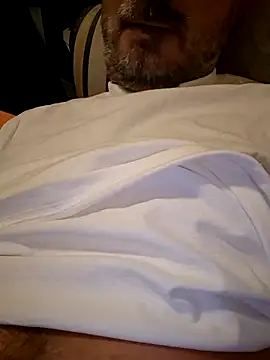 1talianBeutifulCock online show from October 26, 2025, 5:57 pm