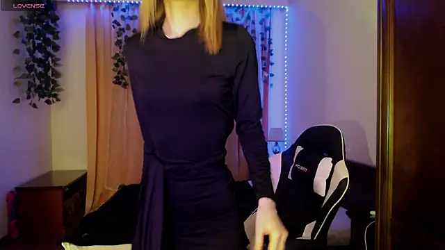 Snapshot of Velvetsky_1 chatting on January 31, 2025, 4:59 pm Velvetsky 1 online show from January 31, 2025, 4:59 pm