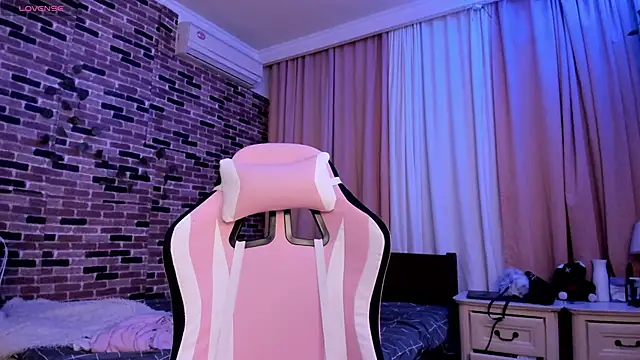 Snapshot of Velvetsky_1 chatting on November 28, 2025, 3:34 pm Velvetsky 1 online show from November 28, 2025, 3:34 pm