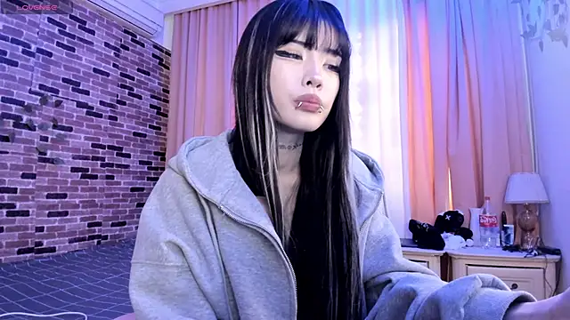 Snapshot of Velvetsky_1 chatting on December 1, 2025, 3:40 am Velvetsky 1 online show from December 1, 2025, 3:40 am