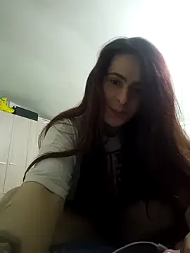 perla97 online show from February 1, 2026, 2:37 pm