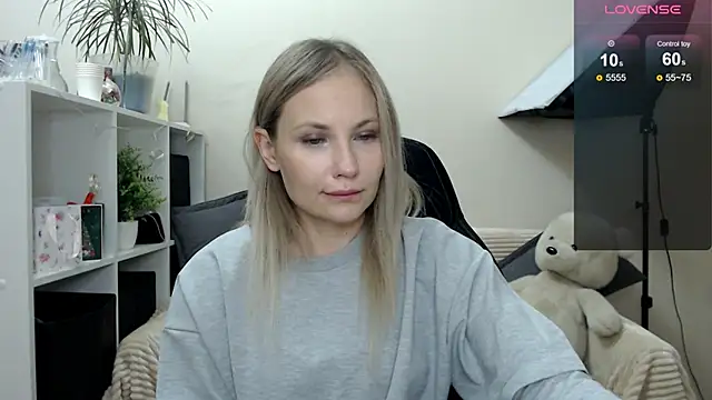 Sunny bunny6 online show from November 28, 2025, 3:50 am