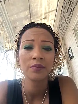 Snapshot of Amaliu_ chatting on April 20, 2026, 1:24 pm Amaliu online show from April 20, 2026, 1:24 pm