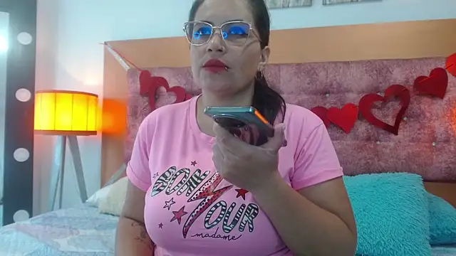 Snapshot of vennuss_89 chatting on January 10, 2026, 2:01 pm vennuss 89 online show from January 10, 2026, 2:01 pm