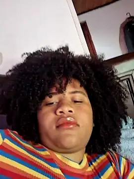 Snapshot of DANIELA_MICHEL chatting on February 3, 2025, 2:13 pm DANIELA MICHEL online show from February 3, 2025, 2:13 pm