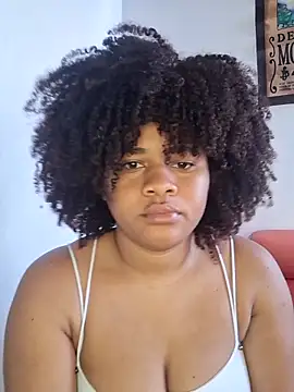 Snapshot of DANIELA_MICHEL chatting on March 15, 2025, 3:37 pm DANIELA MICHEL online show from March 15, 2025, 3:37 pm