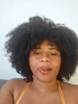 Snapshot of DANIELA_MICHEL chatting on February 6, 2025, 3:52 pm DANIELA MICHEL online show from February 6, 2025, 3:52 pm