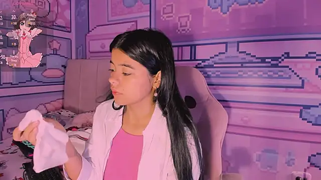  18alice online show from February 15, 2025, 11:39 am