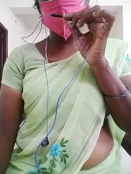 Snapshot of Preethytamilsexy chatting on November 17, 2025, 11:03 am Preethytamilsexy online show from November 17, 2025, 11:03 am