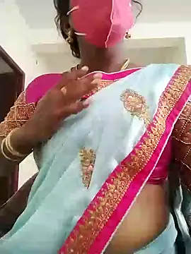 Snapshot of Preethytamilsexy chatting on October 18, 2025, 11:01 am Preethytamilsexy online show from October 18, 2025, 11:01 am