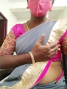 Snapshot of Preethytamilsexy chatting on October 25, 2025, 12:17 pm Preethytamilsexy online show from October 25, 2025, 12:17 pm