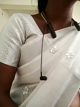 Snapshot of Preethytamilsexy chatting on February 10, 2026, 6:34 am Preethytamilsexy online show from February 10, 2026, 6:34 am