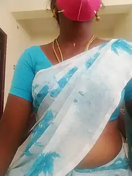 Snapshot of Preethytamilsexy chatting on September 18, 2025, 12:19 pm Preethytamilsexy online show from September 18, 2025, 12:19 pm