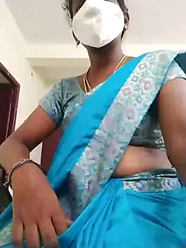 Snapshot of Preethytamilsexy chatting on January 27, 2025, 2:35 pm Preethytamilsexy online show from January 27, 2025, 2:35 pm