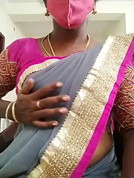 Snapshot of Preethytamilsexy chatting on October 27, 2025, 10:49 am Preethytamilsexy online show from October 27, 2025, 10:49 am