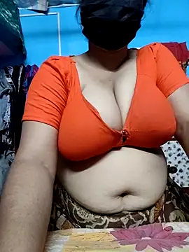 Snapshot of BERRY_00 chatting on October 31, 2025, 6:04 pm BERRY 00 online show from October 31, 2025, 6:04 pm