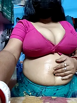 Snapshot of BERRY_00 chatting on December 2, 2025, 9:44 am BERRY 00 online show from December 2, 2025, 9:44 am