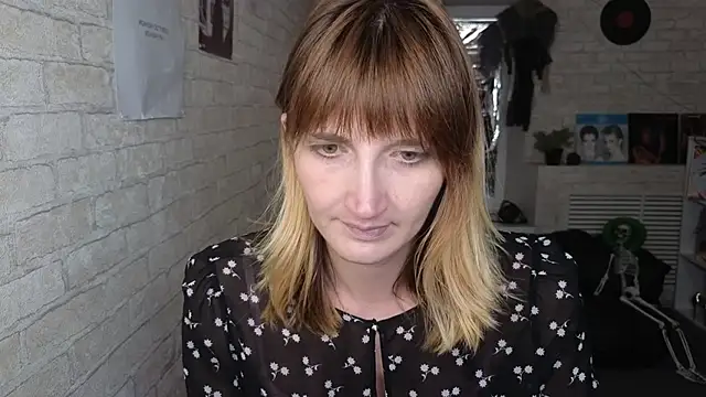 Snapshot of Nika_Kitten chatting on April 24, 2026, 10:50 am Nika Kitten online show from April 24, 2026, 10:50 am
