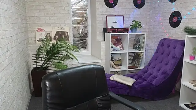 Nika Kitten online show from March 6, 2025, 6:05 pm