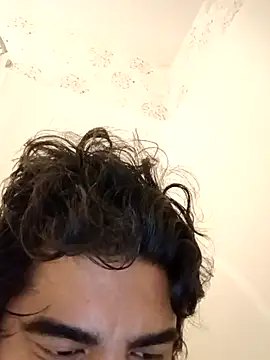 Brickstash online show from December 4, 2025, 1:32 pm