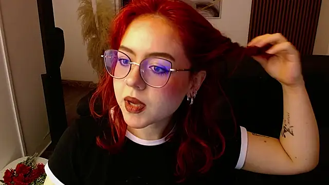 crimson tati  online show from March 18, 2025, 4:07 am