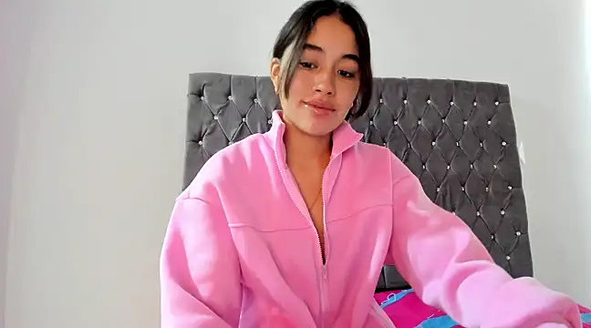 AriaMontgomery online show from January 19, 2025, 9:55 pm