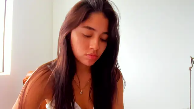 AriaMontgomery online show from July 4, 2026, 7:51 pm