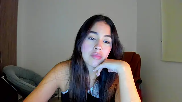 AriaMontgomery online show from March 6, 2025, 6:08 am