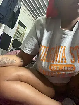 MsSapPhire500 online show from December 16, 2025, 7:18 pm