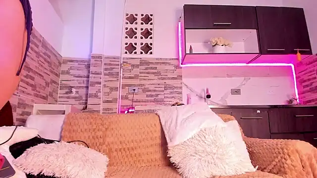 Snapshot of Anastasia2023 chatting on March 22, 2025, 5:17 am Anastasia2023 online show from March 22, 2025, 5:17 am