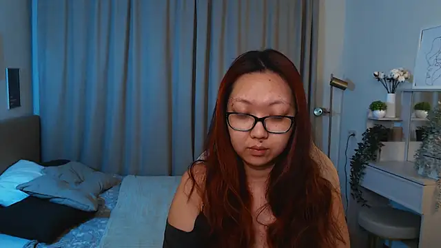 Snapshot of Marine_Vact chatting on May 2, 2026, 2:11 pm Marine Vact online show from May 2, 2026, 2:11 pm