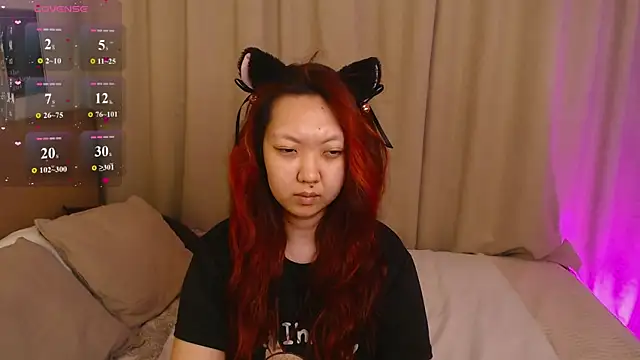 Snapshot of Marine_Vact chatting on June 5, 2026, 2:12 pm Marine Vact online show from June 5, 2026, 2:12 pm