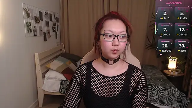 Marine Vact online show from March 24, 2026, 2:06 pm