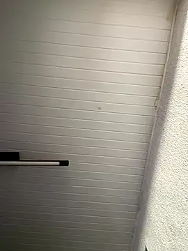 Snapshot of luara1988 chatting on November 10, 2025, 10:20 am luara1988 online show from November 10, 2025, 10:20 am