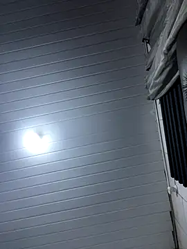 Snapshot of luara1988 chatting on December 1, 2025, 12:55 am luara1988 online show from December 1, 2025, 12:55 am