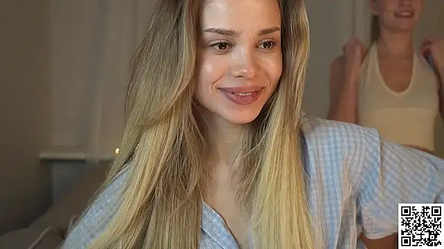 Snapshot of sunsally chatting on March 2, 2026, 4:25 pm sunsally online show from March 2, 2026, 4:25 pm