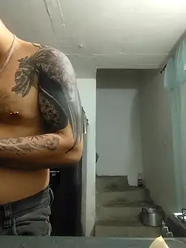 King russo online show from November 6, 2025, 2:21 pm