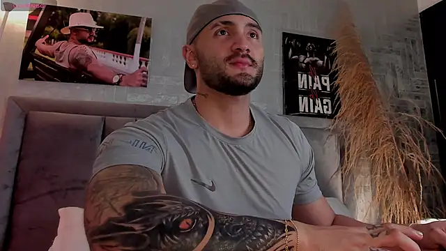 JeanColleman online show from October 22, 2025, 4:01 am