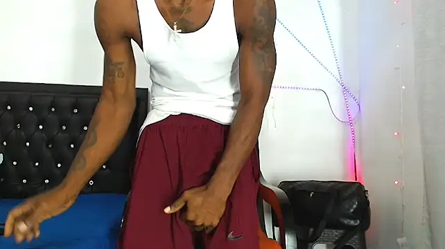 Snapshot of Damian_hart_24CM chatting on November 20, 2025, 10:16 am Damian hart 24CM online show from November 20, 2025, 10:16 am