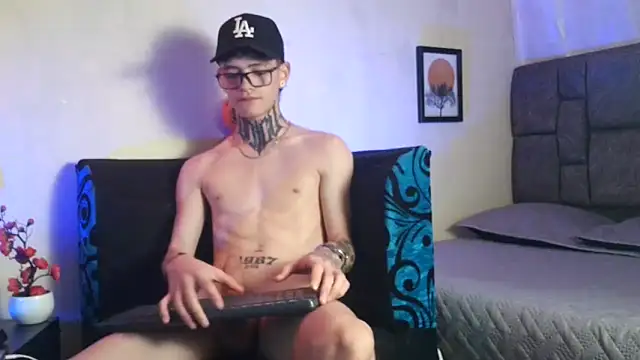 Dan brownn online show from March 22, 2025, 2:59 am